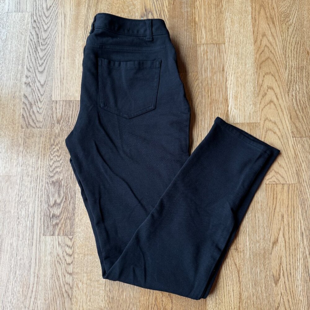 IZOD Women's Black Pants Size 2